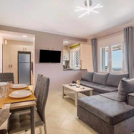 Holiday home Iliovasilema House Volimes